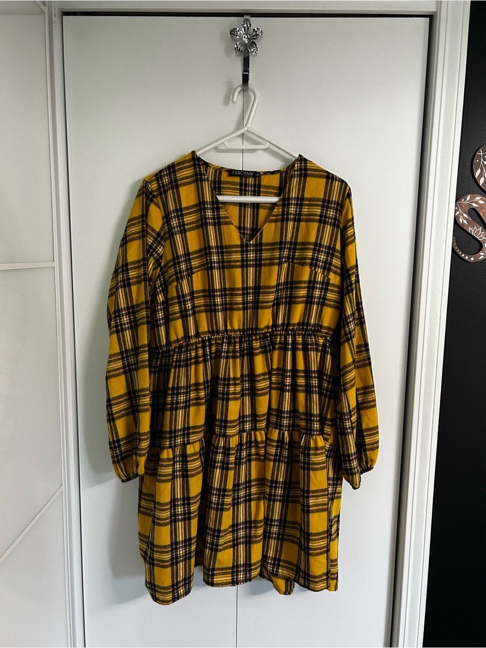 Fancyinn size XL Yellow and Black Plaid Long Sleeve Tiered Dress